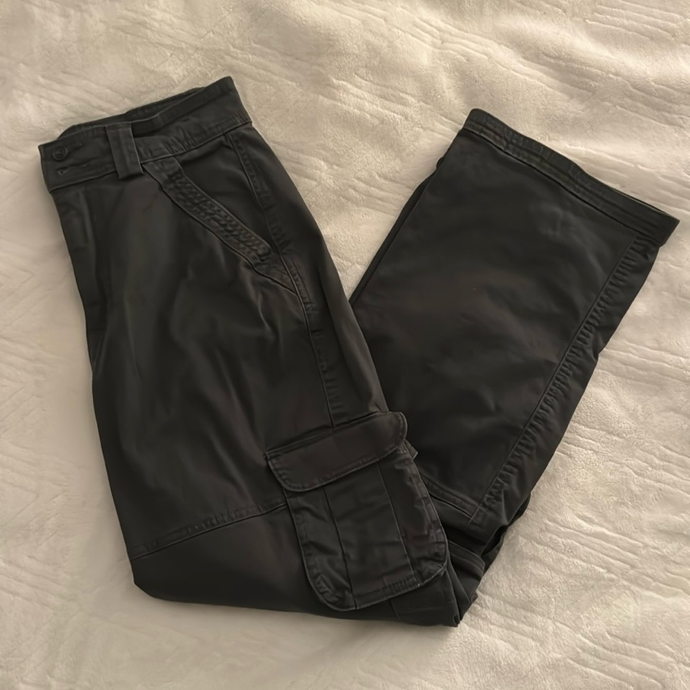 Abercrombie & Fitch Relaxed Cargo Pants Curved Love (Grey) (Size 25)